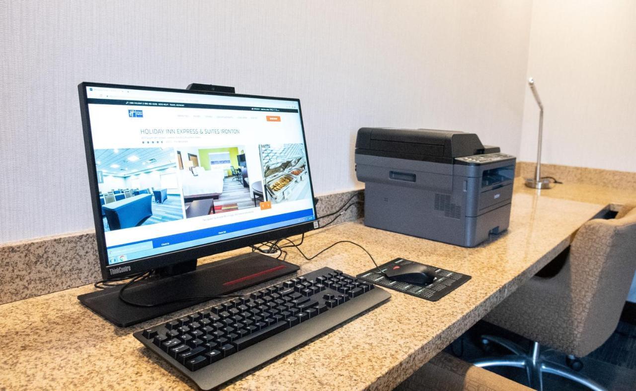 Holiday Inn Express & Suites Ironton By Ihg Exterior foto